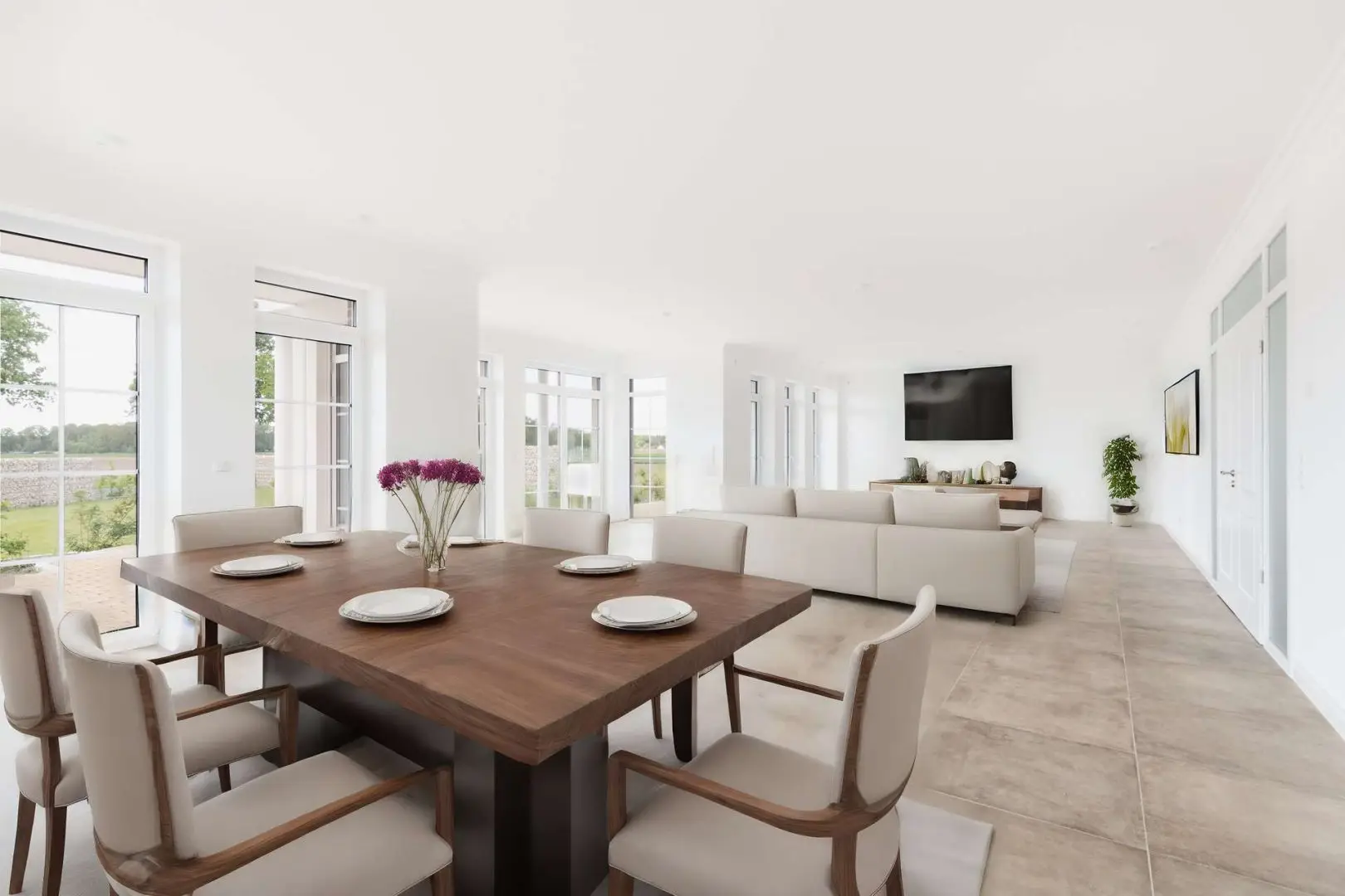 Visualisierung - Großzügiger Wohn- und Essbereich