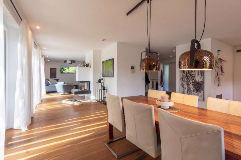 Blick ins Wohnzimmer