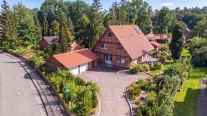 Premium-Fachwerkhaus in idyllischer Lage der Lüneburger Heide