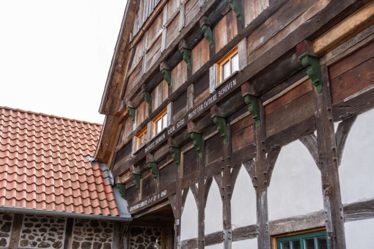 Aufwendiges Fachwerk