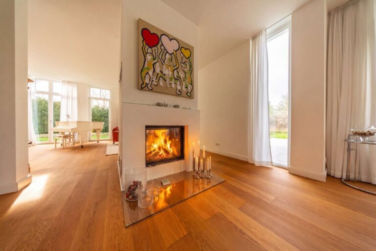 Kamin am Essbereich