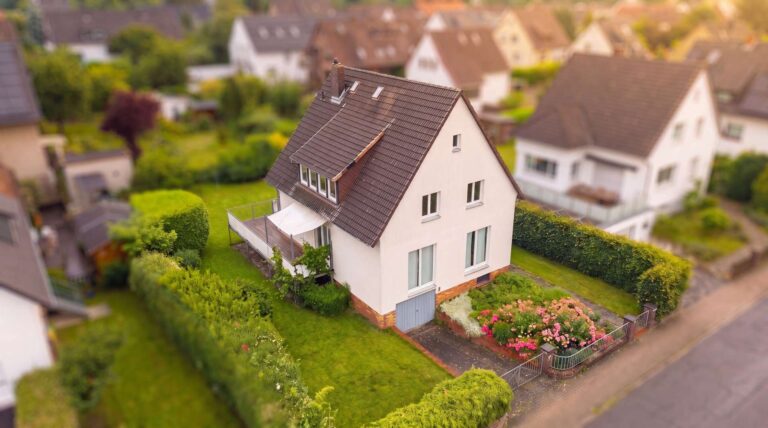 Freistehendes Einfamilienhaus